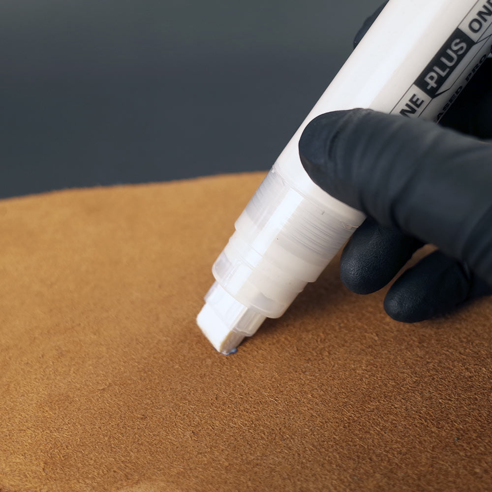 Fill 1-10mm Glue Pen with ONE PLUS ONE Adhesive